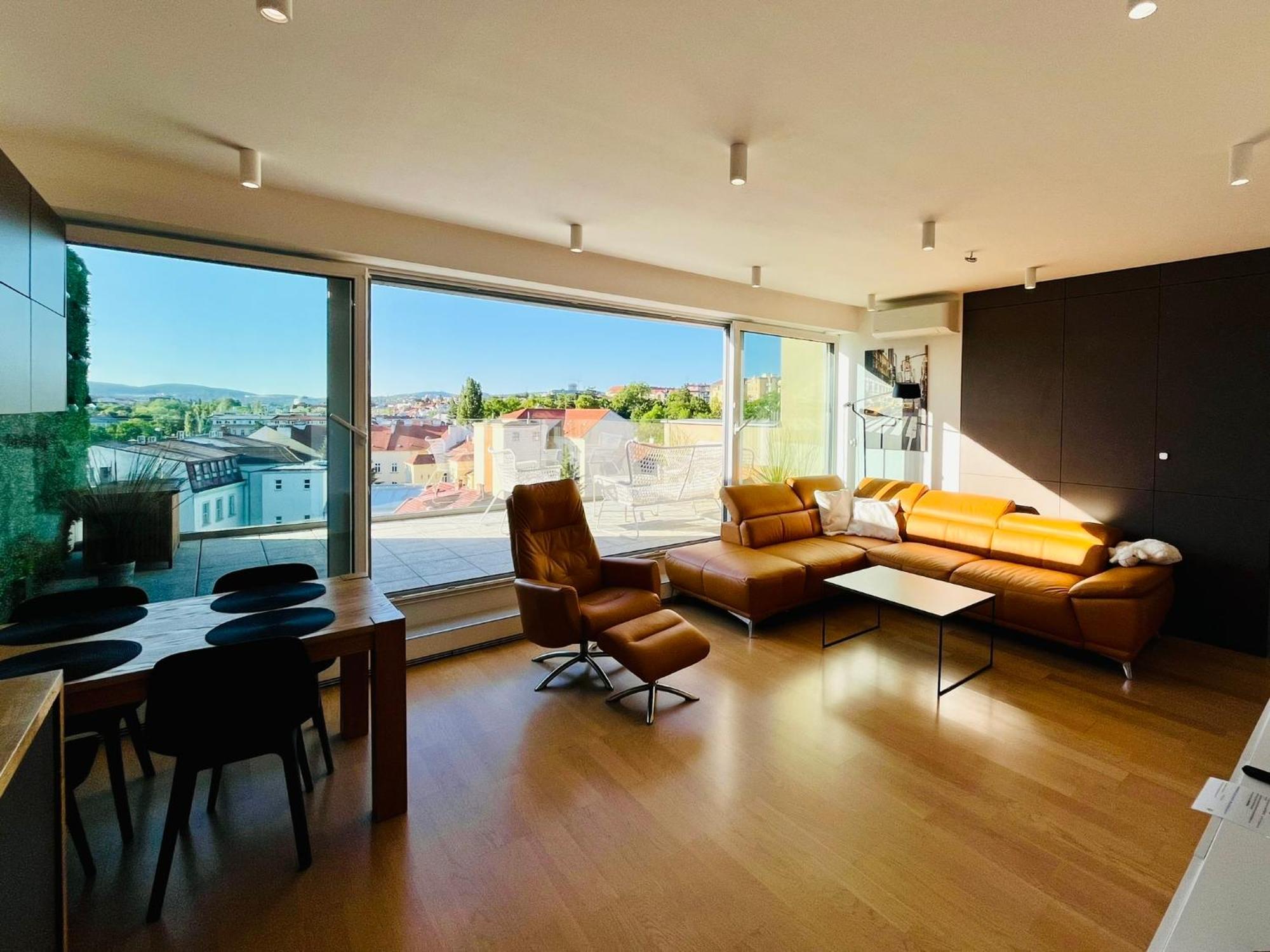 Brno City Center Apartment With Parking And A Big Terrace Екстериор снимка